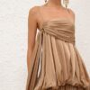 Šaty Alchemy Billow Maxi v barvě Champagne online Šaty Alchemy Billow Maxi v barvě Champagne online