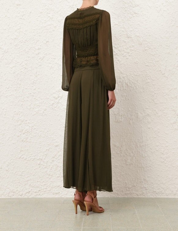 Blůza Luna s výstřihem do V v barvě mechu online Blůza Luna s výstřihem do V v barvě mechu online