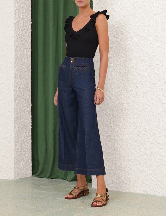 Černá top Awaken Frill online Černá top Awaken Frill online