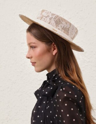 Krajkový klobouk v barvě slonové kosti online